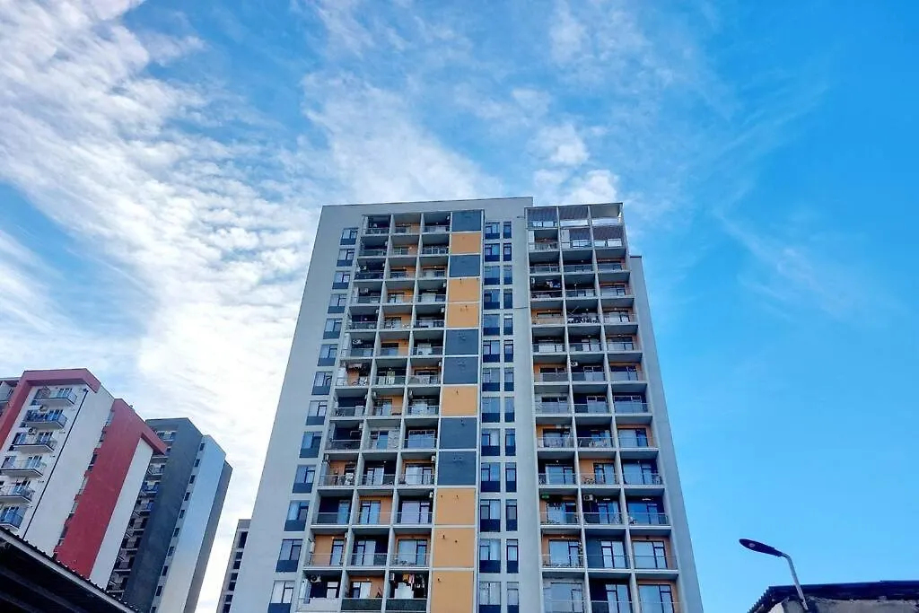 아파트 Cozy 1Br Apt Near Metro Station On Saburtalo. 트빌리시