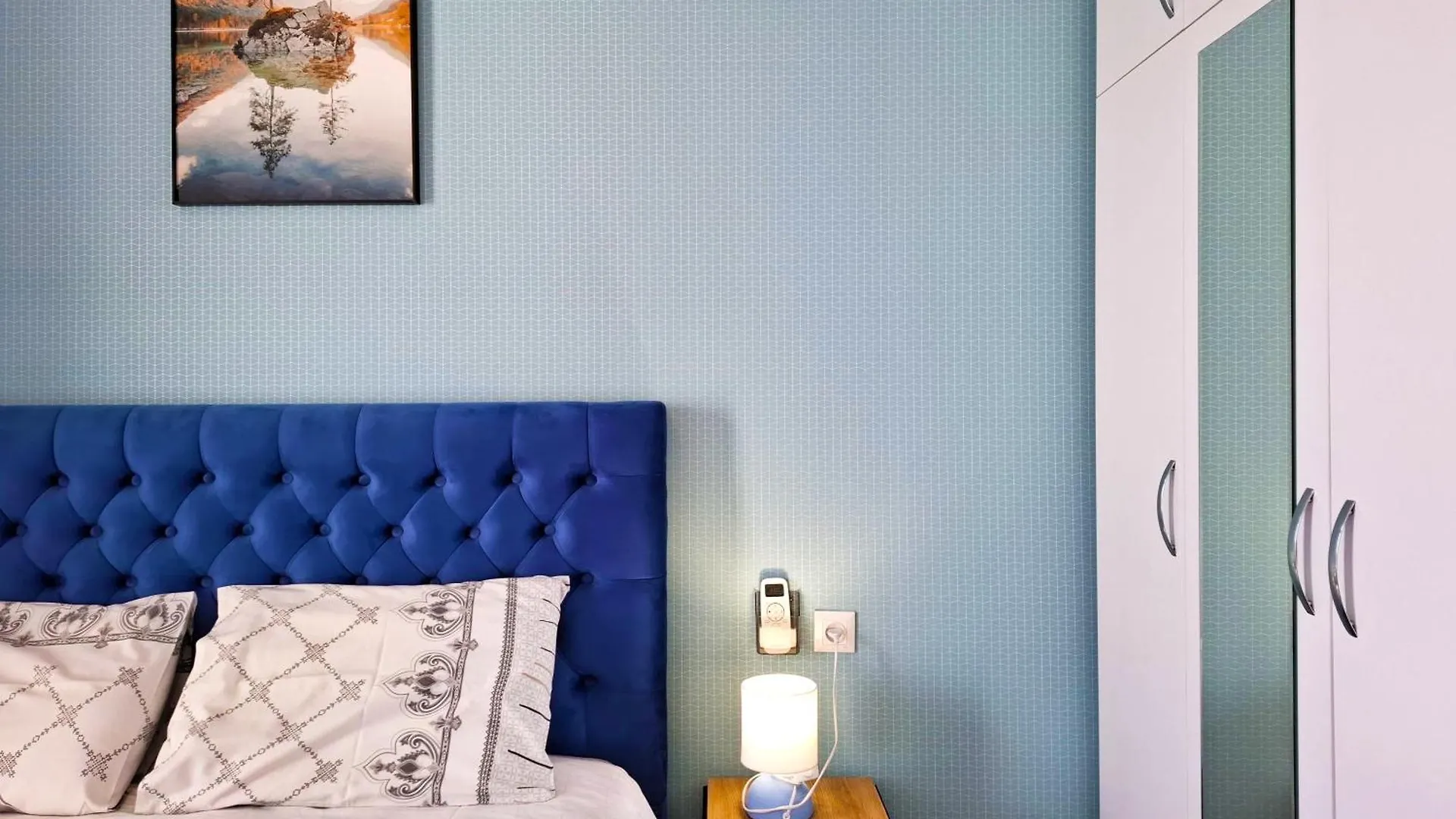 아파트 Cozy 1Br Apt Near Metro Station On Saburtalo. 트빌리시